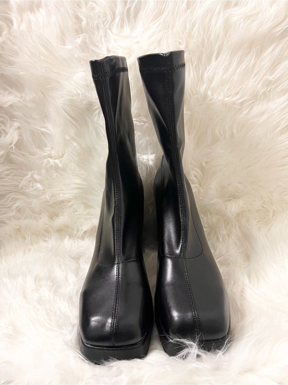 Women's Black Chunky Heel Sock Boots - Picture 4 of 6